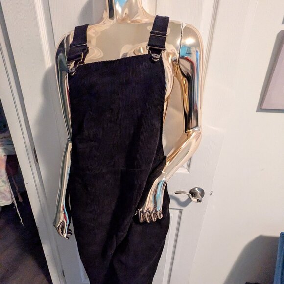 Corduroy overall - Picture 1 of 7